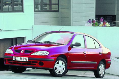Автомобиль Renault Megane 1.6 e (LA0F) (90 Hp) - описание, фото, технические характеристики