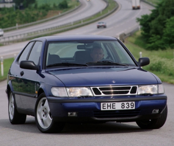 Автомобиль Saab 900 2.0 -16 Turbo (185 Hp) - описание, фото, технические характеристики