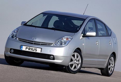 Автомобиль Toyota Prius 1.5 i 16V WT-i (76 Hp) - описание, фото, технические характеристики