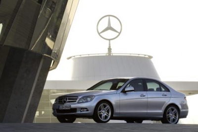 Автомобиль Mercedes-Benz C-klasse C 200 (184 Hp) Autotronic - описание, фото, технические характеристики