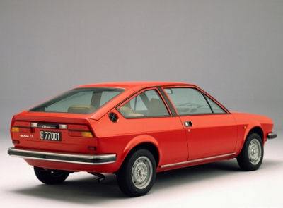 Автомобиль Alfa Romeo Alfasud 1.5 Veloce (102 Hp) - описание, фото, технические характеристики