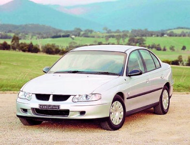 Автомобиль Holden Commodore 3.8 i V6 S (233 Hp) - описание, фото, технические характеристики