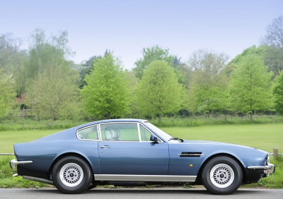 Автомобиль Aston Martin V8 5.3 (340 Hp) - описание, фото, технические характеристики