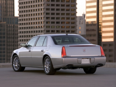 Автомобиль Cadillac DTS 4.5 i V8 32V Perfomance (295 Hp) - описание, фото, технические характеристики