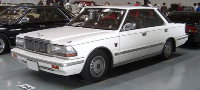 Автомобиль Nissan Cedric 2.0 V6 Turbo (210 Hp) - описание, фото, технические характеристики
