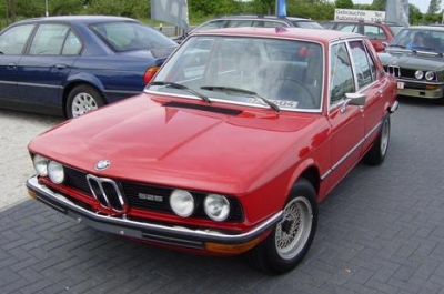 Автомобиль BMW 5er 520 i (131 Hp) - описание, фото, технические характеристики