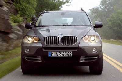 Автомобиль BMW X5 4,8i (355 Hp) - описание, фото, технические характеристики