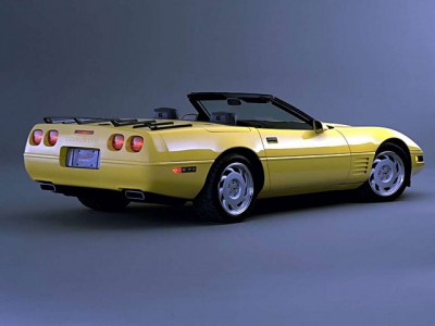 Автомобиль Chevrolet Corvette 5.7 i V8 (300 Hp) - описание, фото, технические характеристики