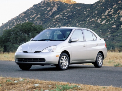 Автомобиль Toyota Prius 1.5 16V (70 Hp) - описание, фото, технические характеристики