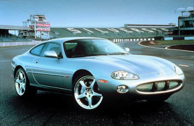 Автомобиль Jaguar XK 8 4.2 i V8 32V (298 Hp) - описание, фото, технические характеристики
