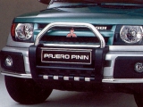 Mitsubishi Pajero (Мицубиси Паджеро), 1999-н.в., Внедорожник  