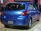 Nissan Versa (Ниссан Верса), 2006-н.в., Хэтчбек 
