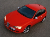 Alfa Romeo 147 3-дверная 2000 - н.в.