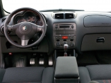 Alfa Romeo 147 3-дверная 2000 - н.в.
